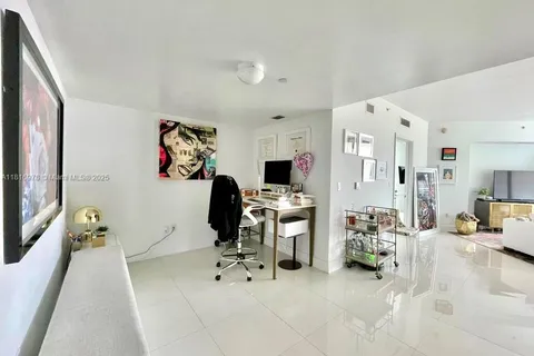 350 S Miami Ave # 1103, Miami FL 33130