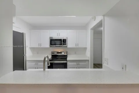 4341 W Mcnab Rd # 15, Pompano Beach FL 33069
