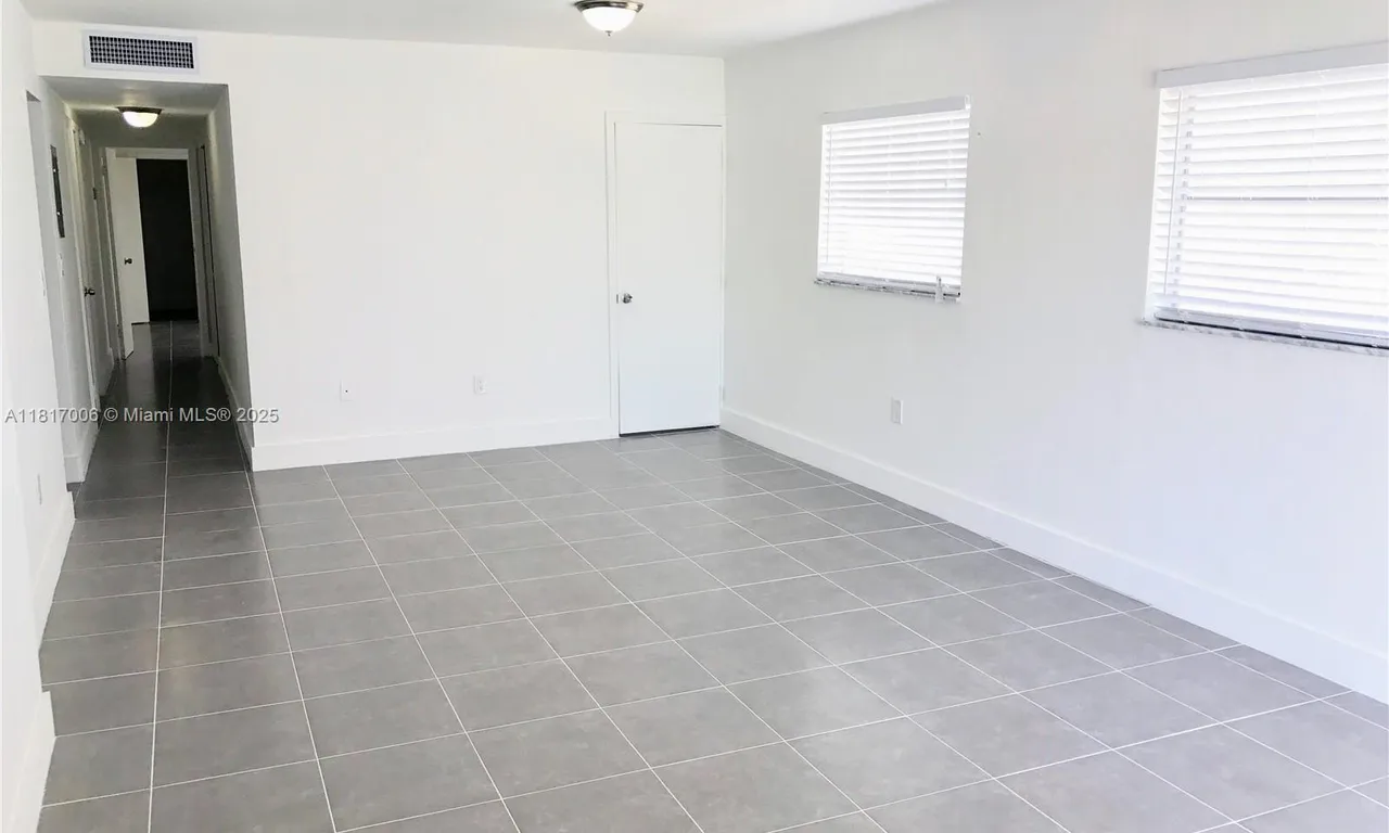 740 81st St # 2, Miami Beach FL 33141