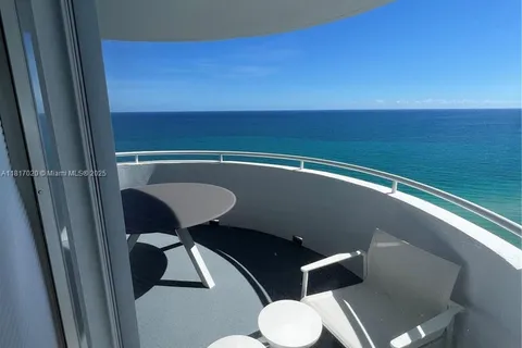 6301 Collins Ave # 3001, Miami Beach FL 33141