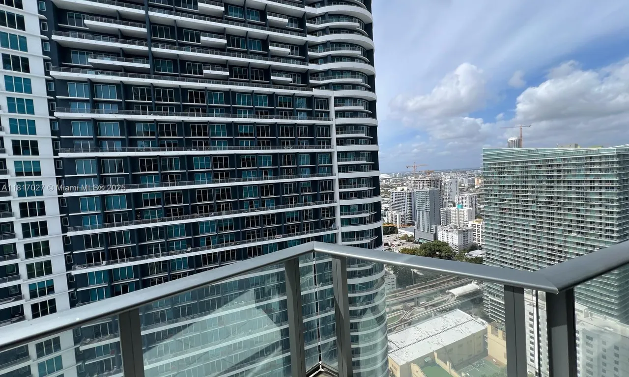 1300 S Miami Ave # 1703, Miami FL 33130