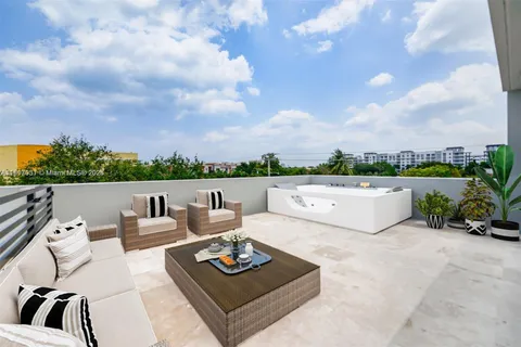1619 NE 11th St # 1, Fort Lauderdale FL 33304