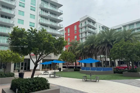 7825 NW 107th Ave # 815, Doral FL 33178