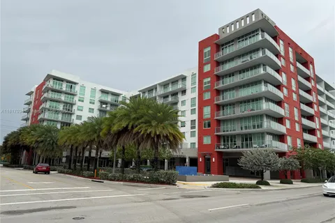 7825 NW 107th Ave # 815, Doral FL 33178