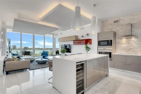 2020 N Bayshore Dr # 1006, Miami FL 33137