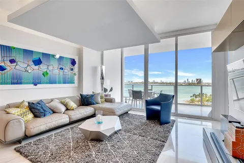 2020 N Bayshore Dr # 1006, Miami FL 33137