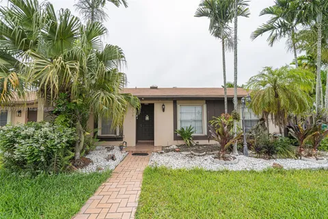 12023 SW 110th St Cir E # 0, Miami FL 33186