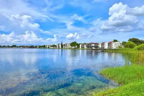 111 Lake Emerald Dr # 307, Oakland Park FL 33309
