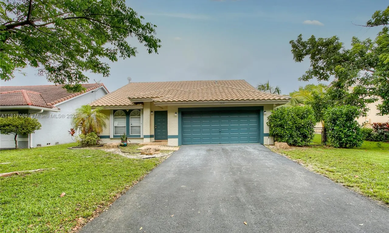 10631 NW 32nd Ct, Coral Springs FL 33065