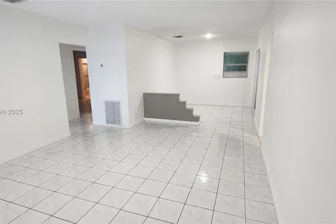 1802 N 22nd Ave, Hollywood FL 33020