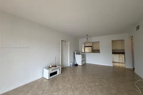 14034 SW 90th Ave, Miami FL 33176