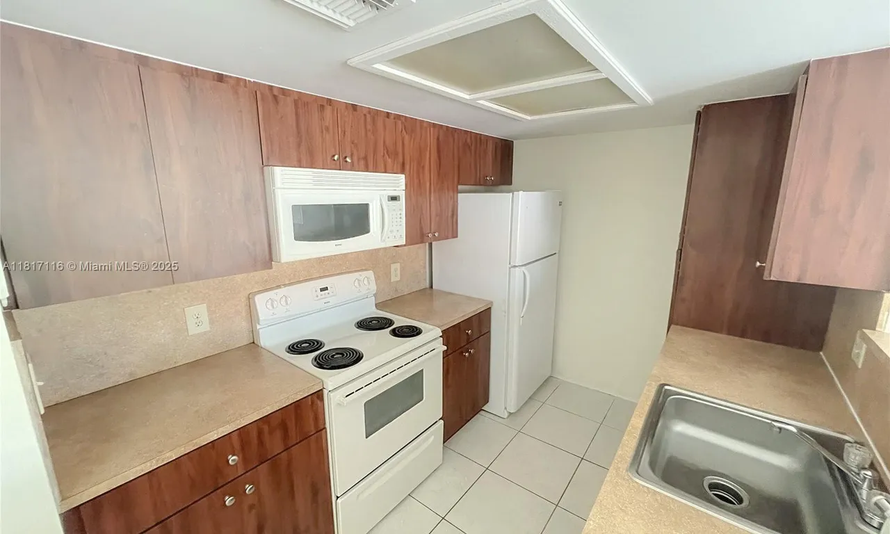 8423 coral lake # 8423, Coral Springs FL 33065