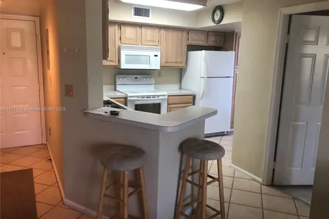 1280 S Alhambra Cir # 2201, Coral Gables FL 33146