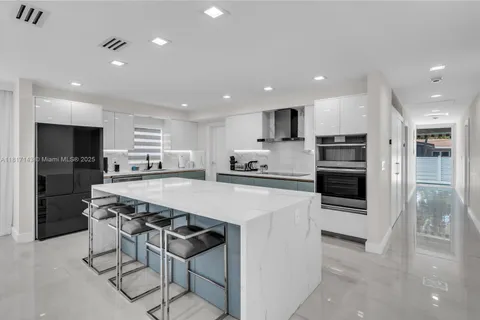 1045 Hollywood Blvd # 1045, Hollywood FL 33019