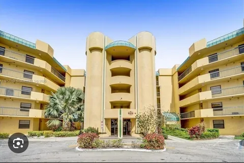6575 W Oakland Park Blvd # 516, Lauderhill FL 33313