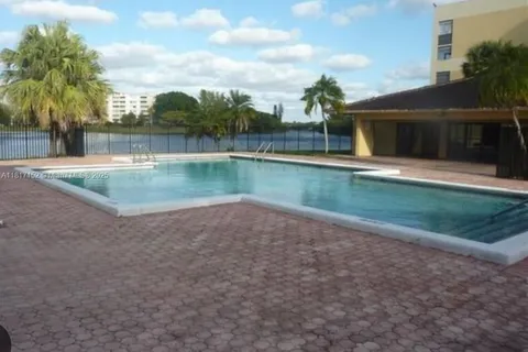 6575 W Oakland Park Blvd # 516, Lauderhill FL 33313