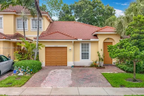 3256 NW 31st Ter, Oakland Park FL 33309