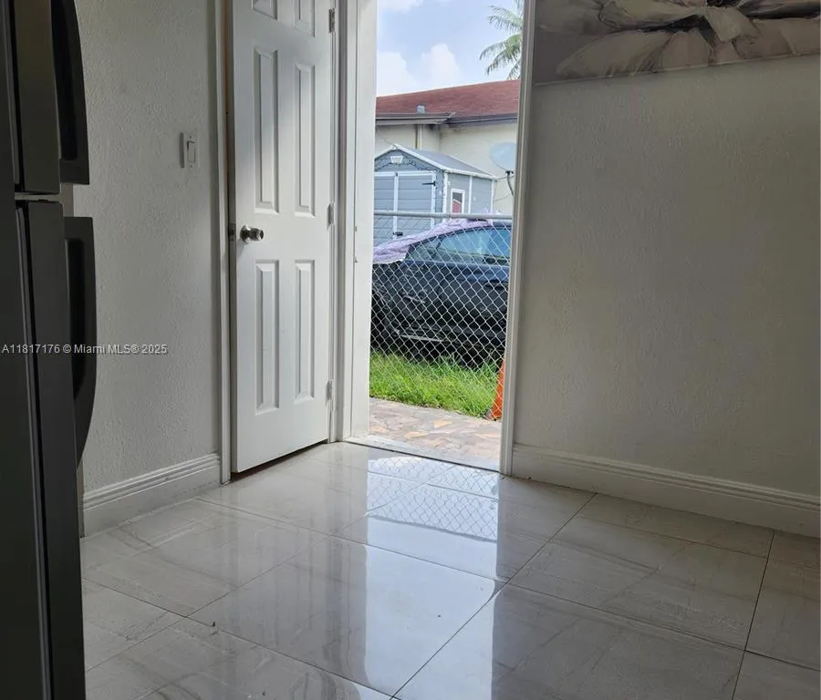 1868 NW 112th St # 2, Miami FL 33167