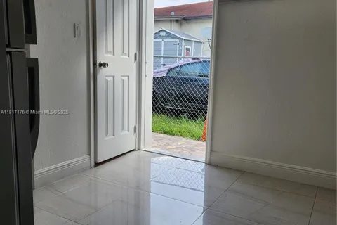 1868 NW 112th St # 2, Miami FL 33167