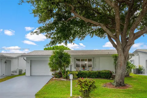 1110 NW 90th Way, Plantation FL 33322
