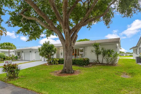 1110 NW 90th Way, Plantation FL 33322