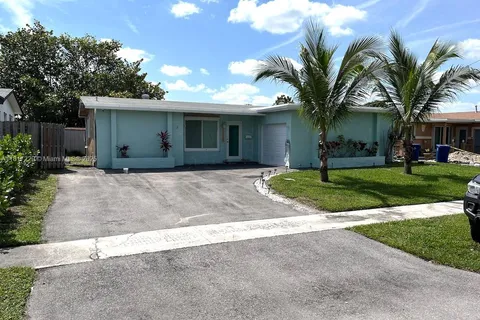 8106 NW 21st Ct, Sunrise FL 33322