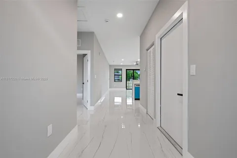 2884 NW 8th Ct, Fort Lauderdale FL 33311