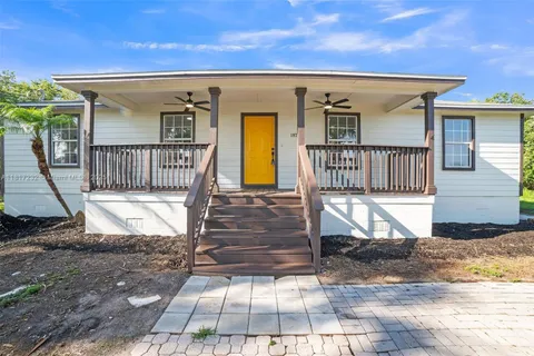 19786 NW 282 St, Okeechobee FL 34972