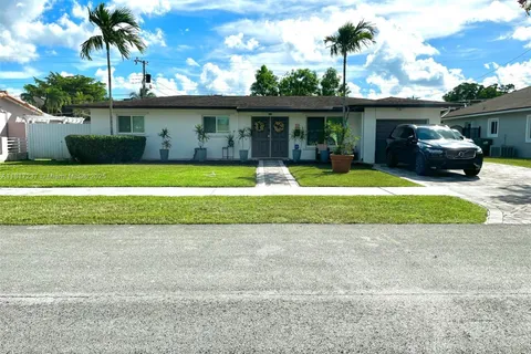 11170 SW 62nd Ter, Miami FL 33173
