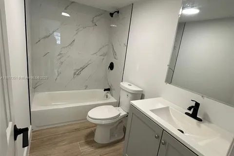 15201 NE 6th Ave # C110, Miami FL 33162