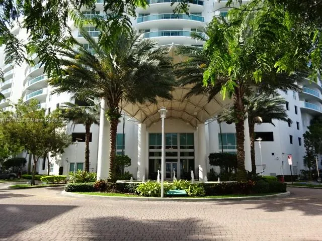 7900 Harbor Island Dr # 817, North Bay Village FL 33141