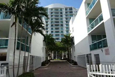 7900 Harbor Island Dr # 817, North Bay Village FL 33141
