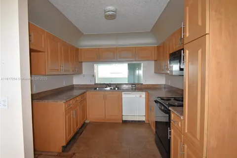 2601 N Nob Hill Rd # 405, Sunrise FL 33322