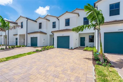 12947 SW 231st Ter, Miami FL 33170