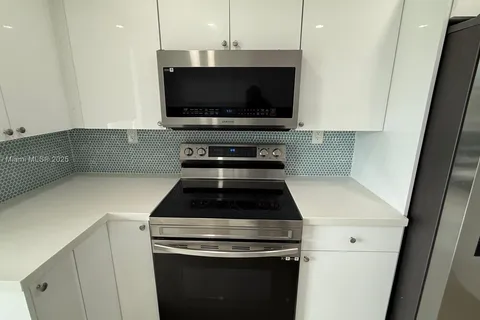16546 NE 26th Ave # 4H, North Miami Beach FL 33160