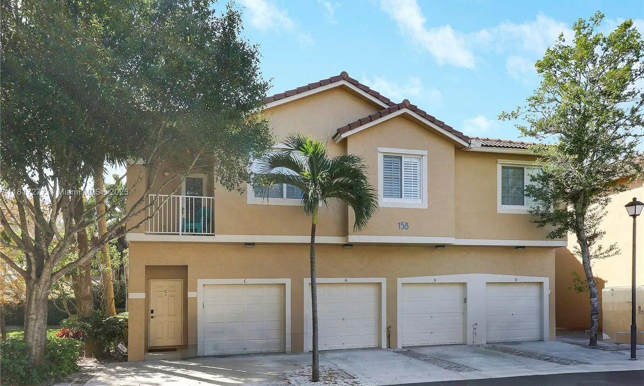 158 Village Blvd # B, Tequesta FL 33469