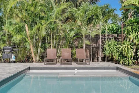 5230 NE 20th Ave, Fort Lauderdale FL 33308