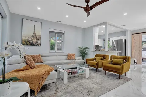 5230 NE 20th Ave, Fort Lauderdale FL 33308