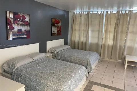 100 Lincoln Rd # 304, Miami Beach FL 33139