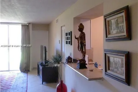 9766 NW 48TH TERRACE # 187, Doral FL 33178
