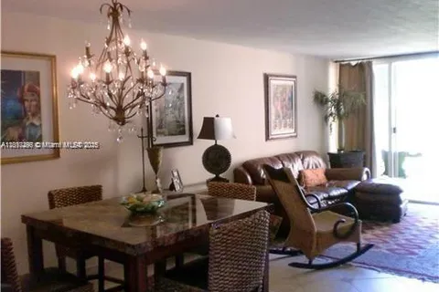 9766 NW 48TH TERRACE # 187, Doral FL 33178