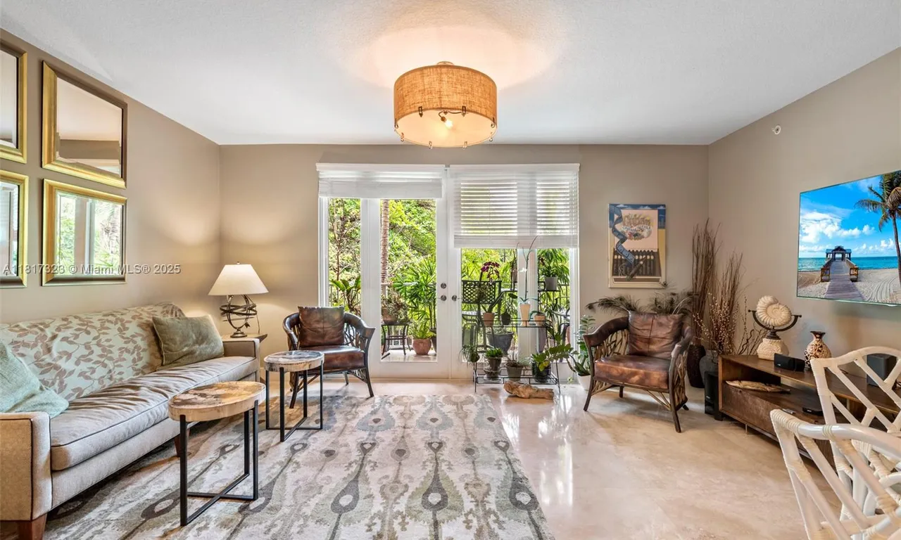 3540 Main Hwy # 308, Miami FL 33133