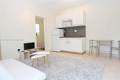 1827 NW Flagler Ter, Miami FL 33125
