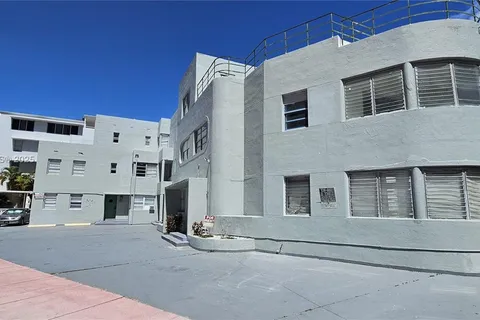 6753 Indian Creek Dr # 10A, Miami Beach FL 33141