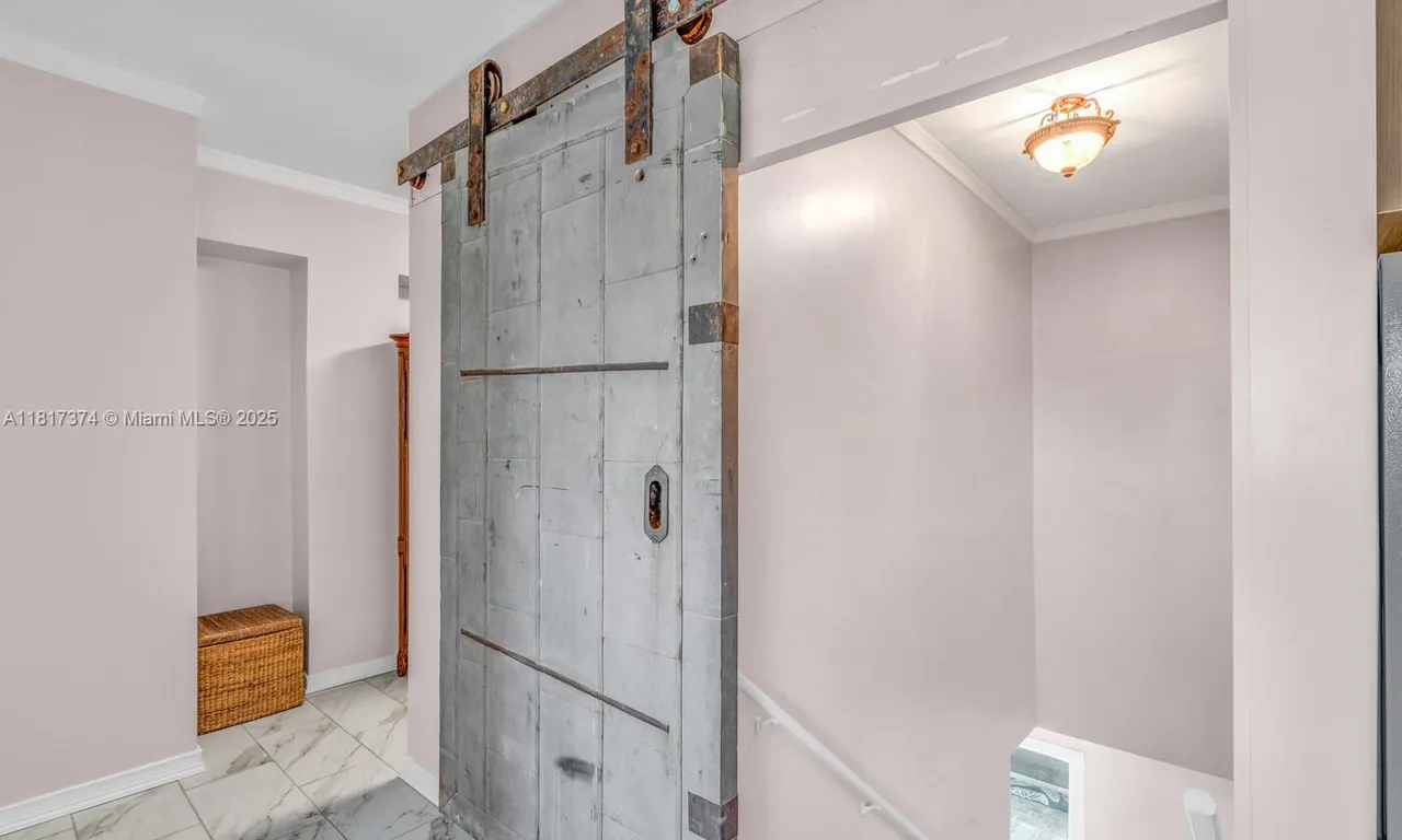 131 Avenue G, Marathon FL 33050