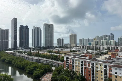 250 174th St # 1704, Sunny Isles Beach FL 33160