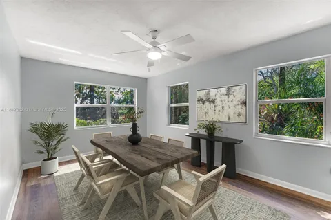 18901 SW 288th St, Miami FL 33030