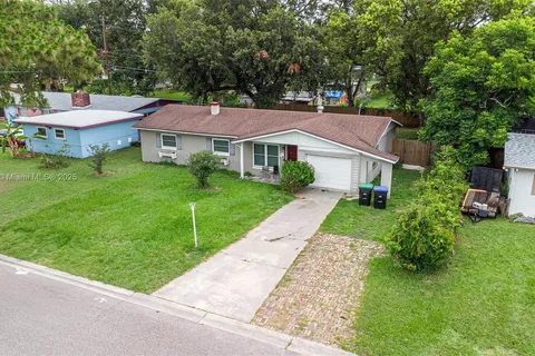 4915 PINE NEEDLE DR, Orlando FL 32808
