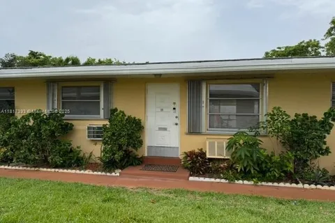 2241 Monroe St # 11, Hollywood FL 33020