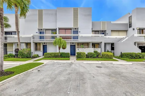 1100 SE 5th Ct # 87, Pompano Beach FL 33060